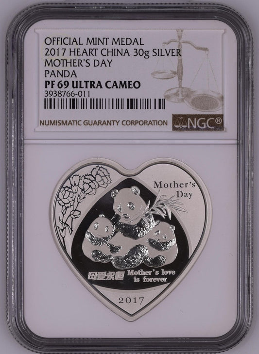 2017 HEART 30G CHINA SILVER MOTHER'S DAY PANDA